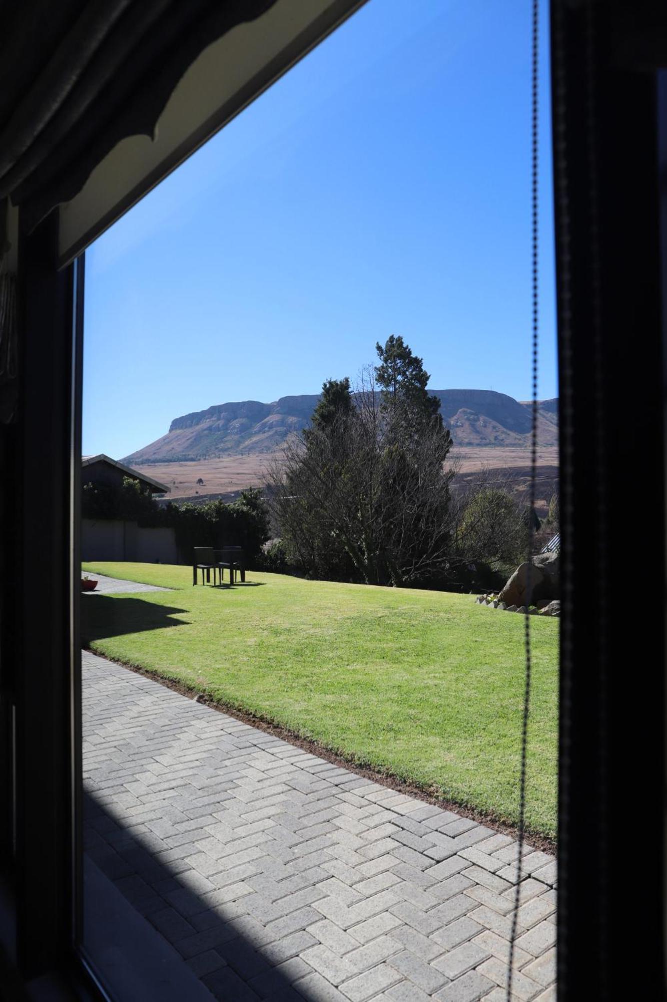 The Raz Bed and Breakfast Harrismith Eksteriør billede